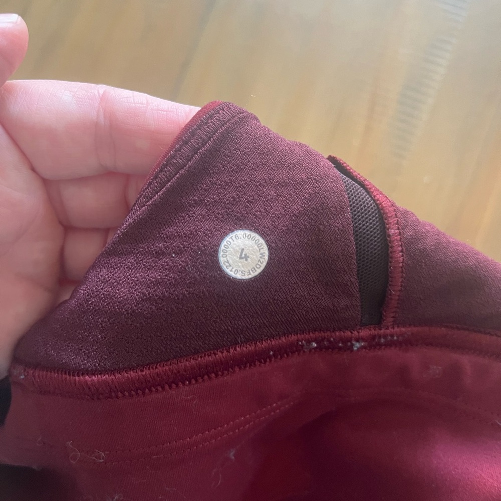 lululemon Wunder train Burgundy padded racer back tie dye Sports Bra 4 - Picture 3 of 3